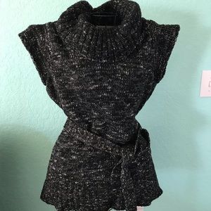 Turtleneck Sweater with belt
